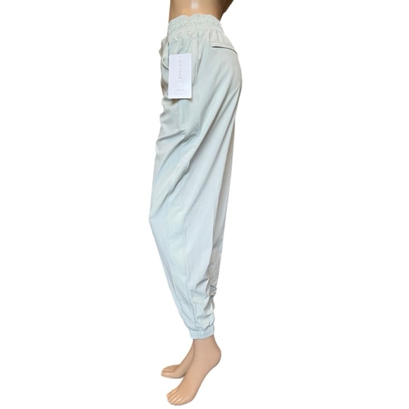 ATHLETA Womens Brooklyn Ankle Pant Lightweight Textured Jogger Active Size 10 - Picture 4 of 12